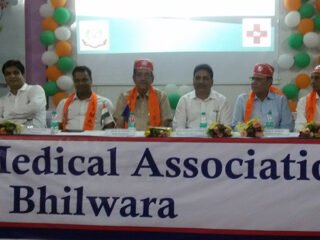 Dr. M.N.Thareja with Dr Ketan Desai president world medical Association Dr. Dalbir Singh.